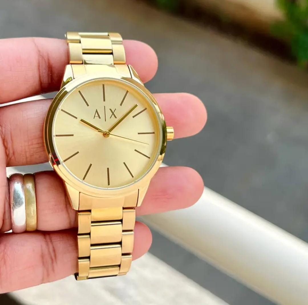 Armani Exchange Gold-Tone Stainless Steel Men’s Watch – Luxury Minimal Design