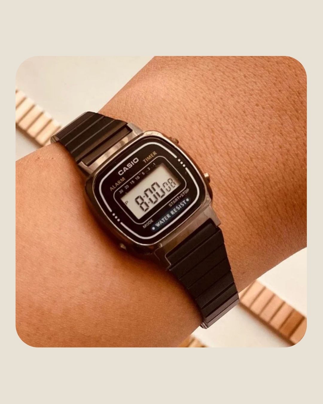 CASIO VINTAGE LA670WGA-1