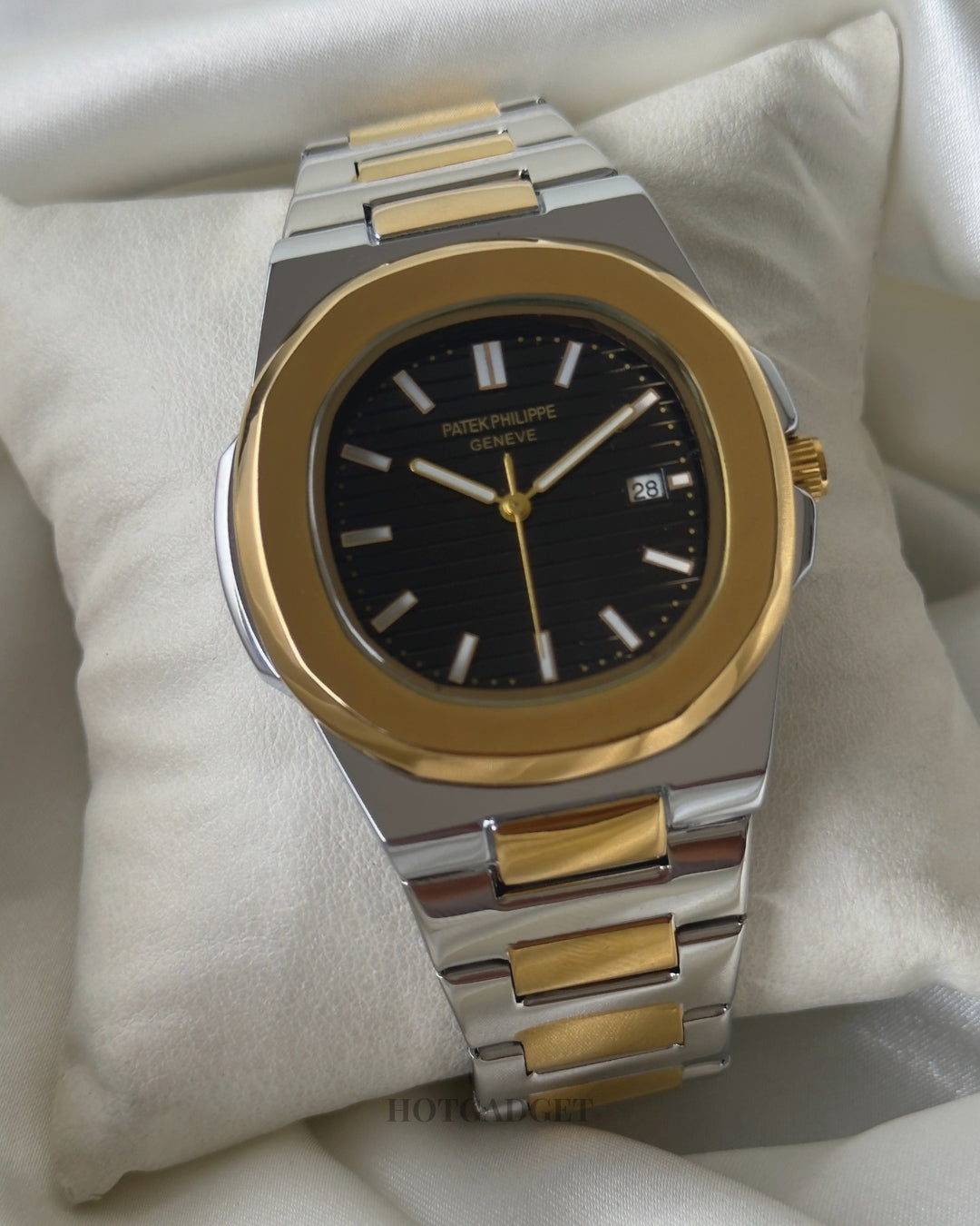 Patek Philippe Nautilus - (Analog Watch)