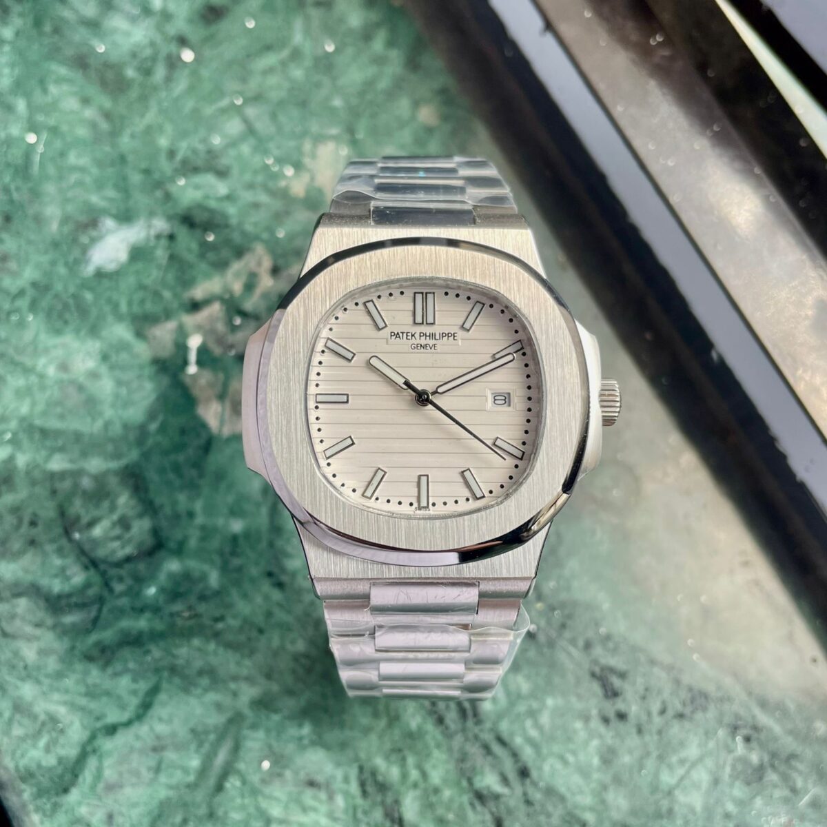 patek philippe Sliver Nautilus
